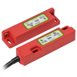 CPC QC 2NC 1NO  LED M12 8p