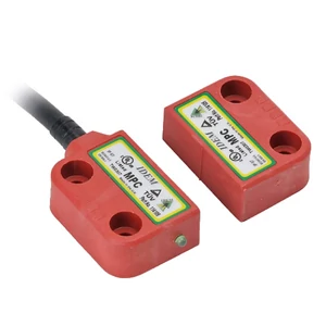 MPC – Cable Right QC M12 8way 2NC 1NO with LED