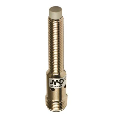 Induktív Érzékelő  IS-08-C1-S2  M8 nem sülly. 2mm - PNP NO 3 vezetékes –  M12 csatlakozó