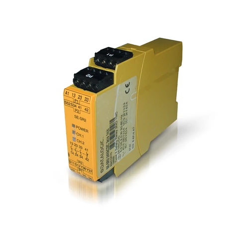 SE-SR2 = Safety unit 3NO + 1NC outputs