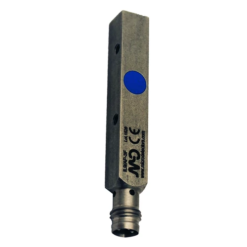 Induktív Szenzor IL9/AP-3F Fém Téglatest Kialakítás, PNP NO, Sn.:2 mm, M8 Csatlakozó