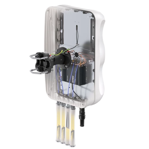 QuMax Kültéri Irányított Antenna Teltonika RUTM52 routerhez